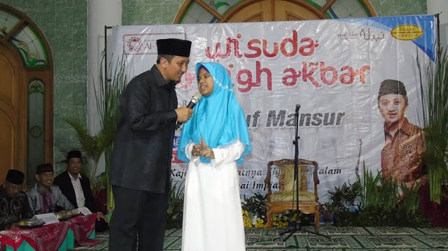 AYU-FAJAR-LESTARI-1